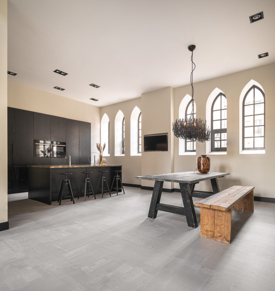Floors & More