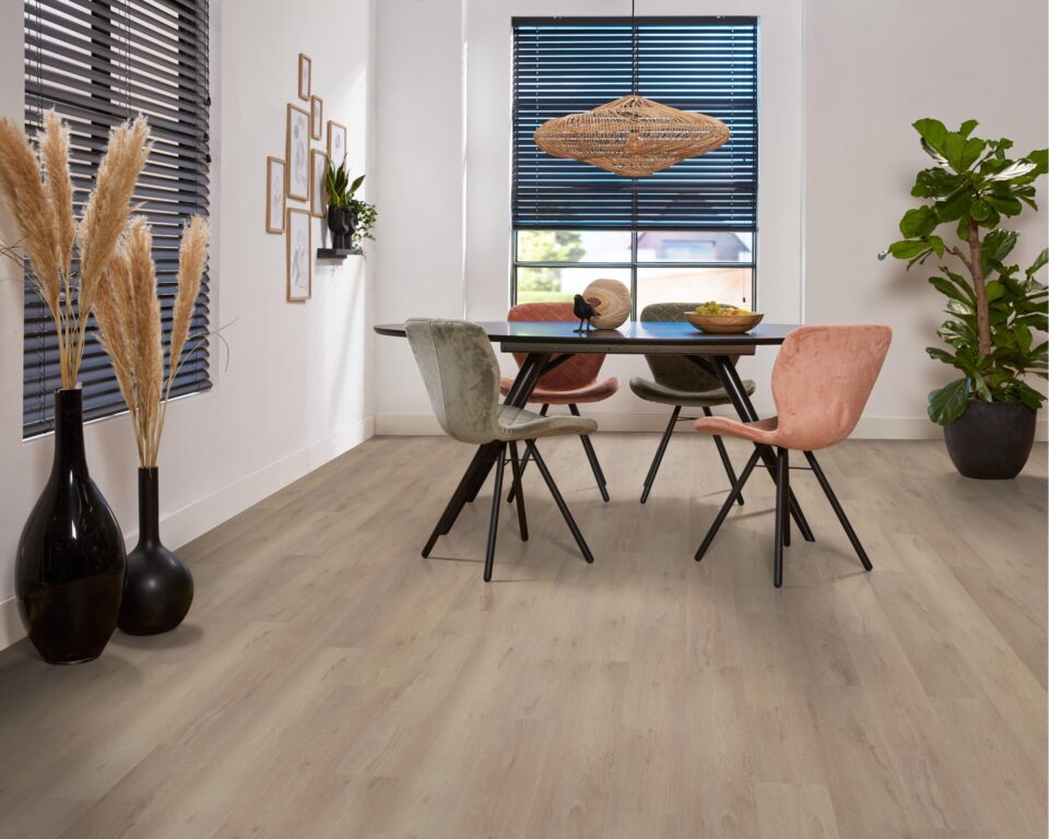 Floors & More