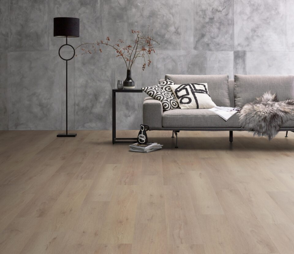 Floors & More