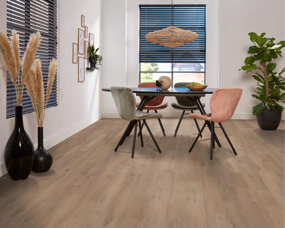 Floors & More