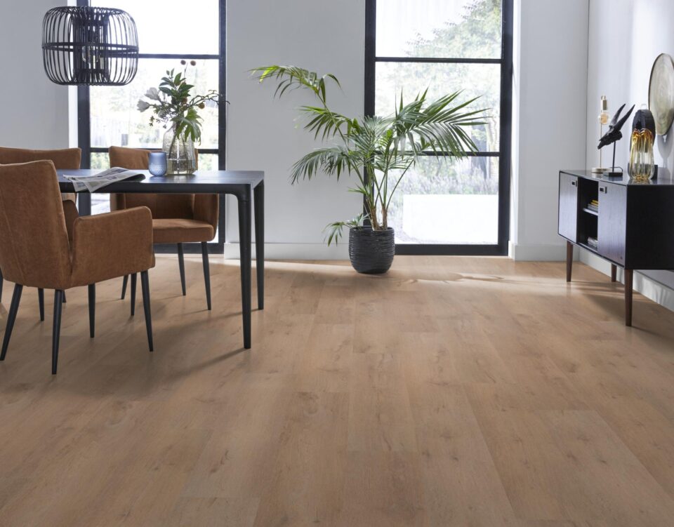 Floors & More