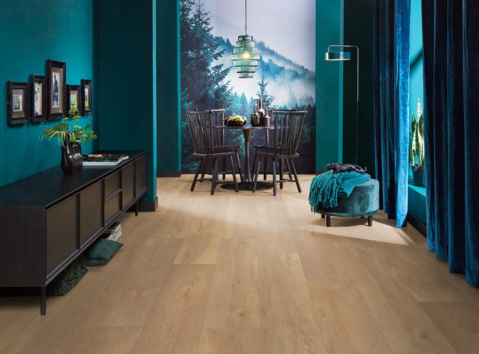 Floors & More