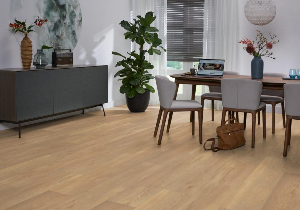 Floors & More