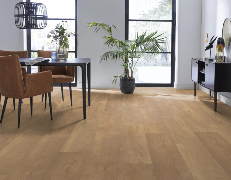 Floors & More