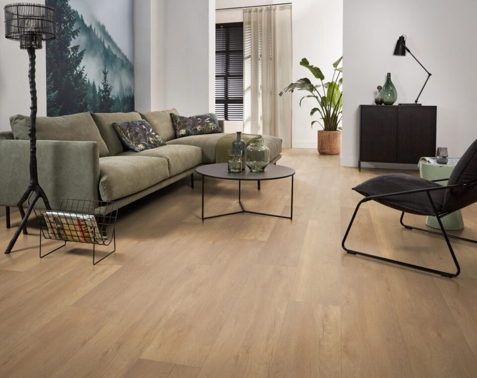 Floors & More