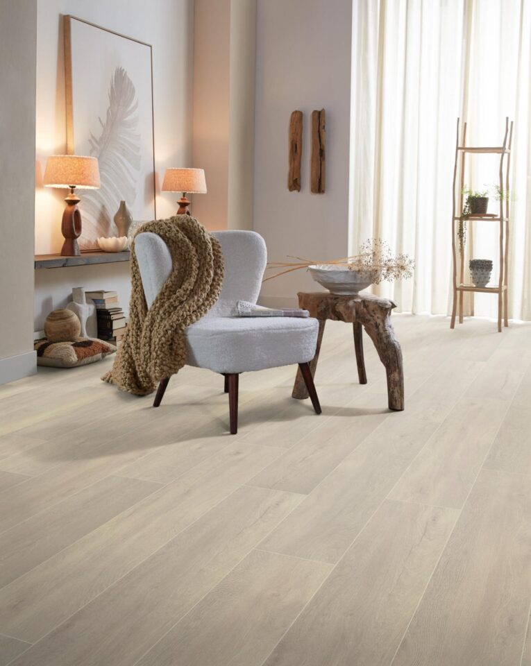 Floors & More