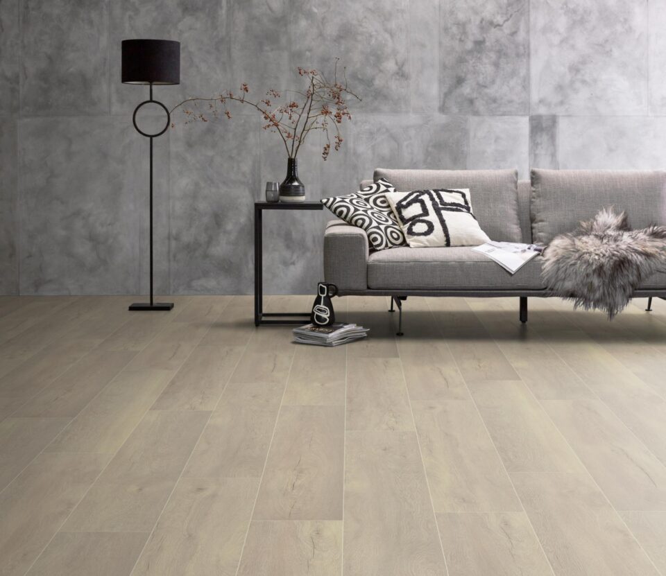 Floors & More