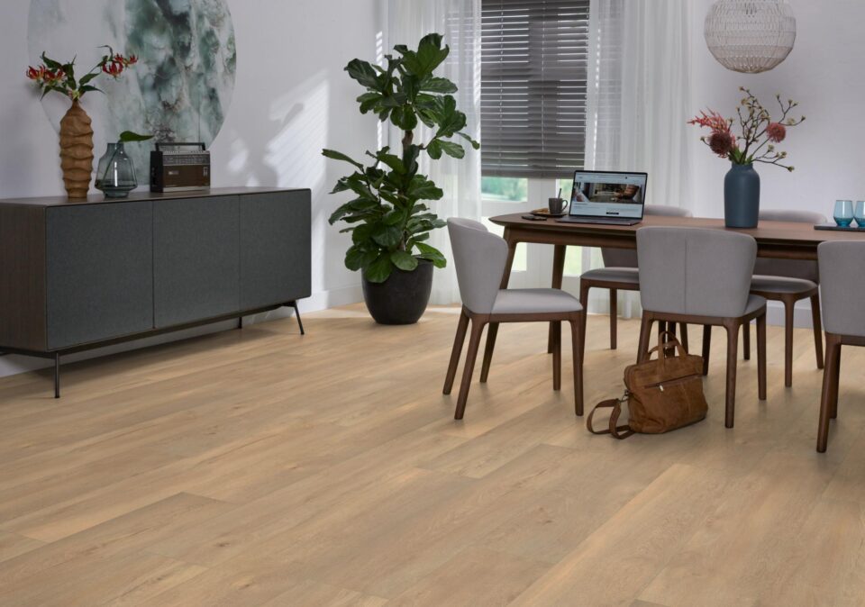 Floors & More