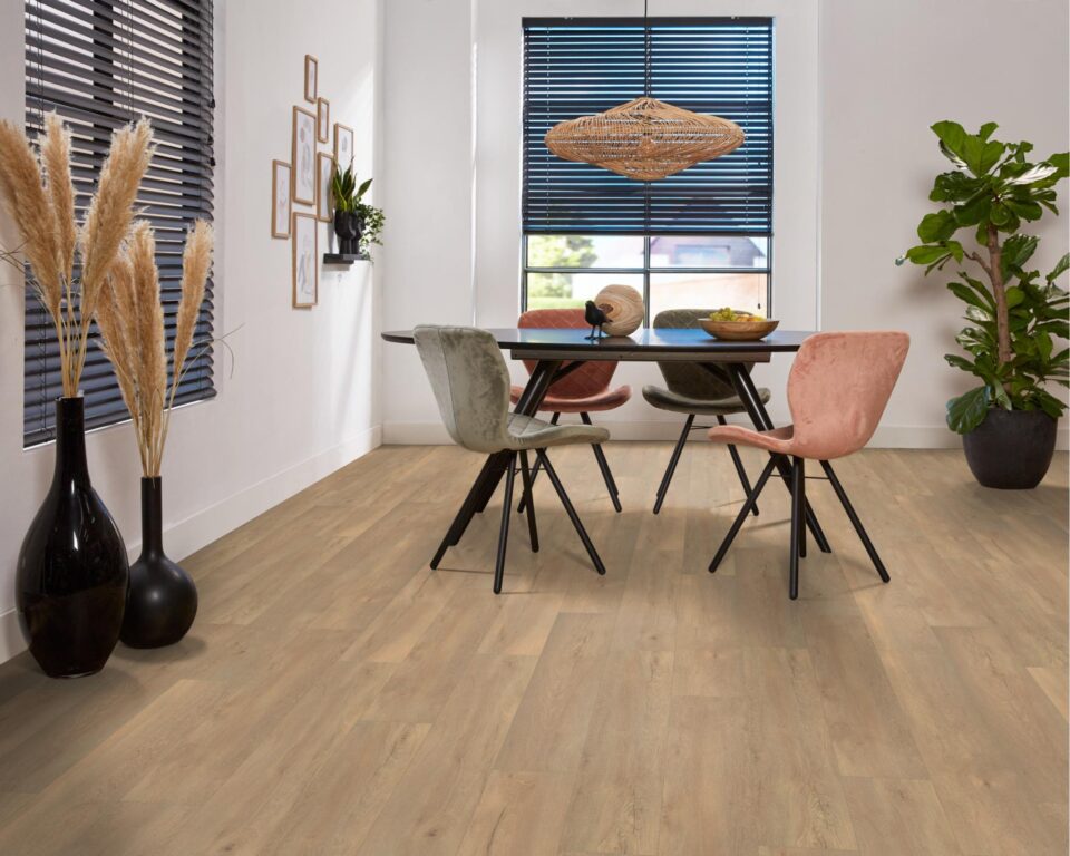 Floors & More
