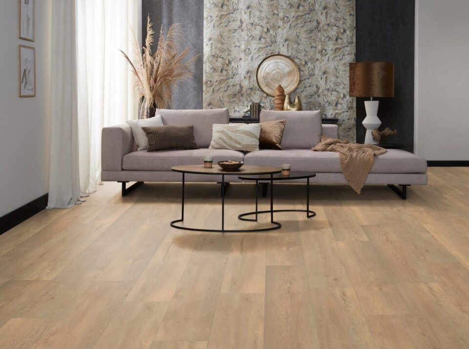 Floors & More