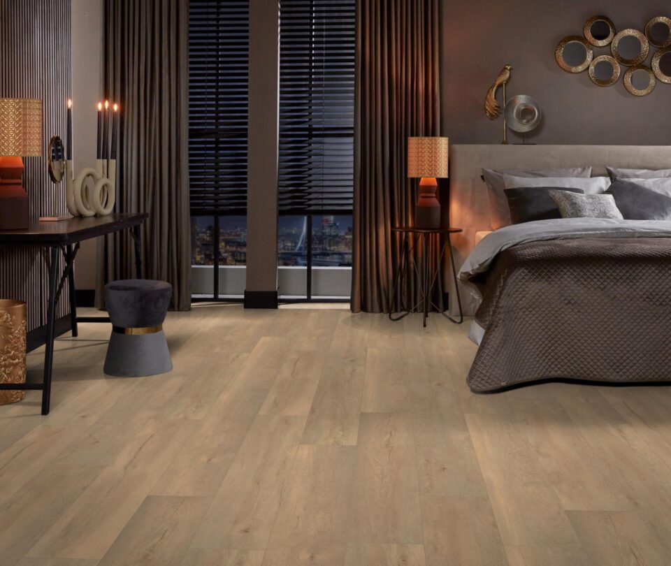 Floors & More
