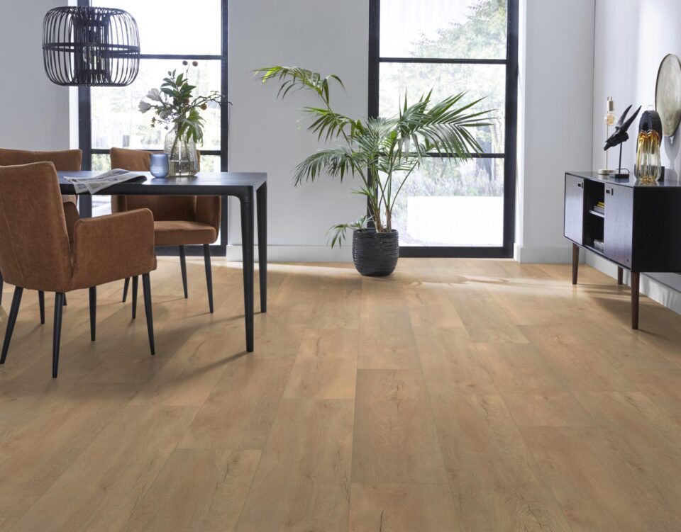Floors & More