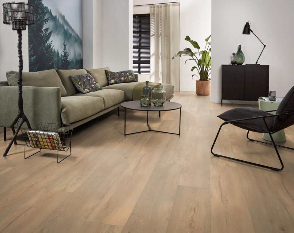 Floors & More
