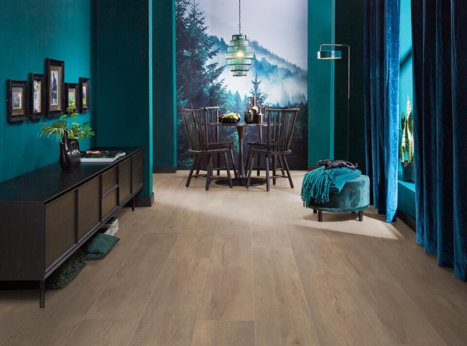 Floors & More