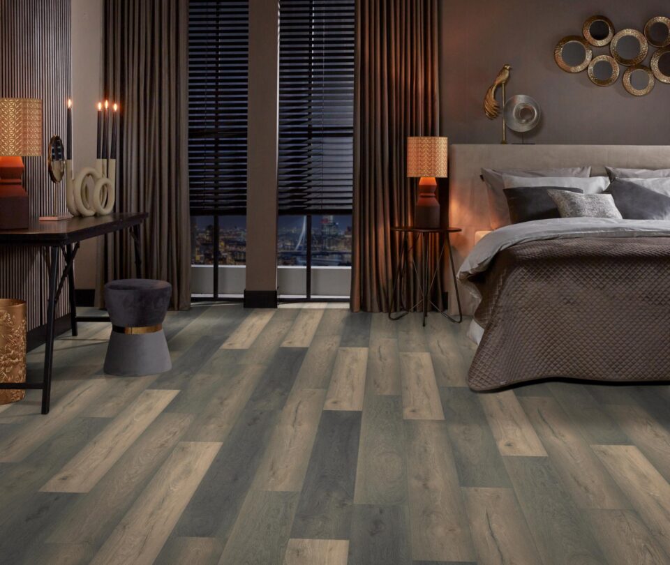 Floors & More