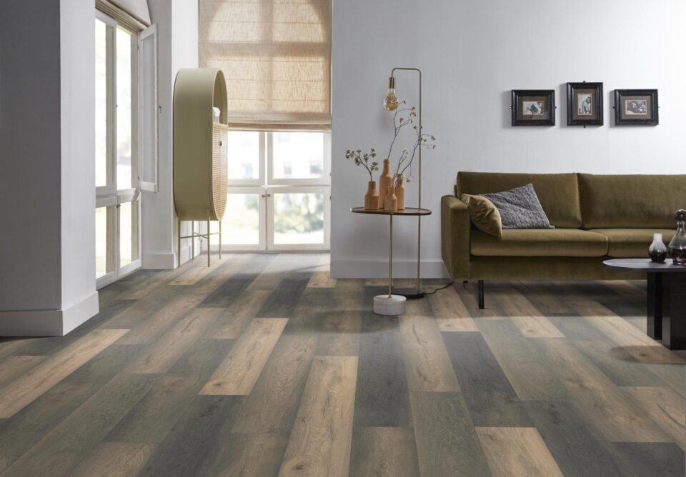 Floors & More