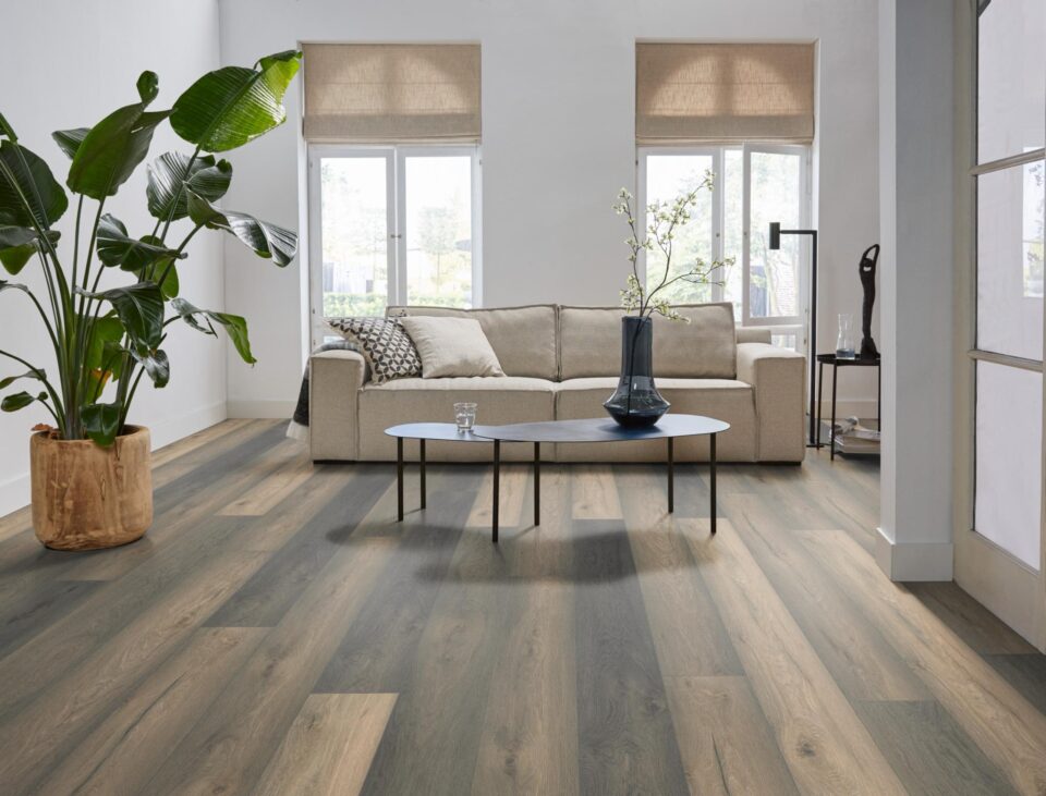 Floors & More