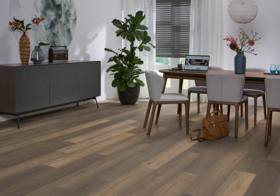 Floors & More