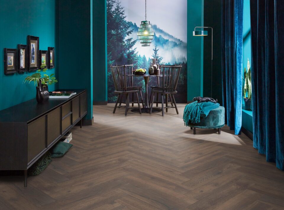 Floors & More