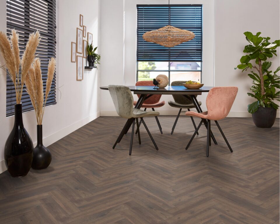 Floors & More