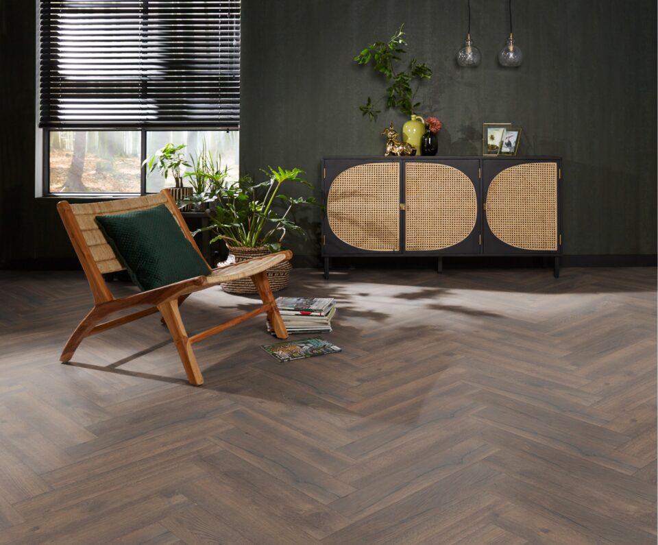 Floors & More
