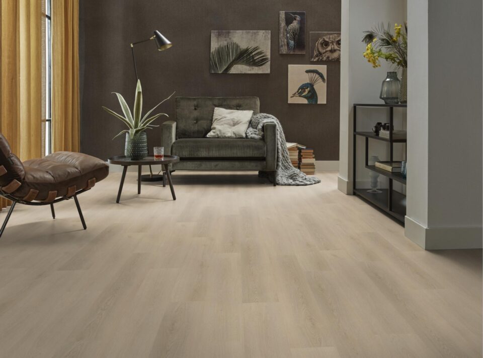 Floors & More