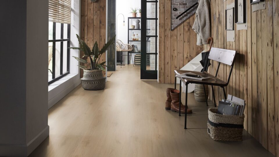 Floors & More
