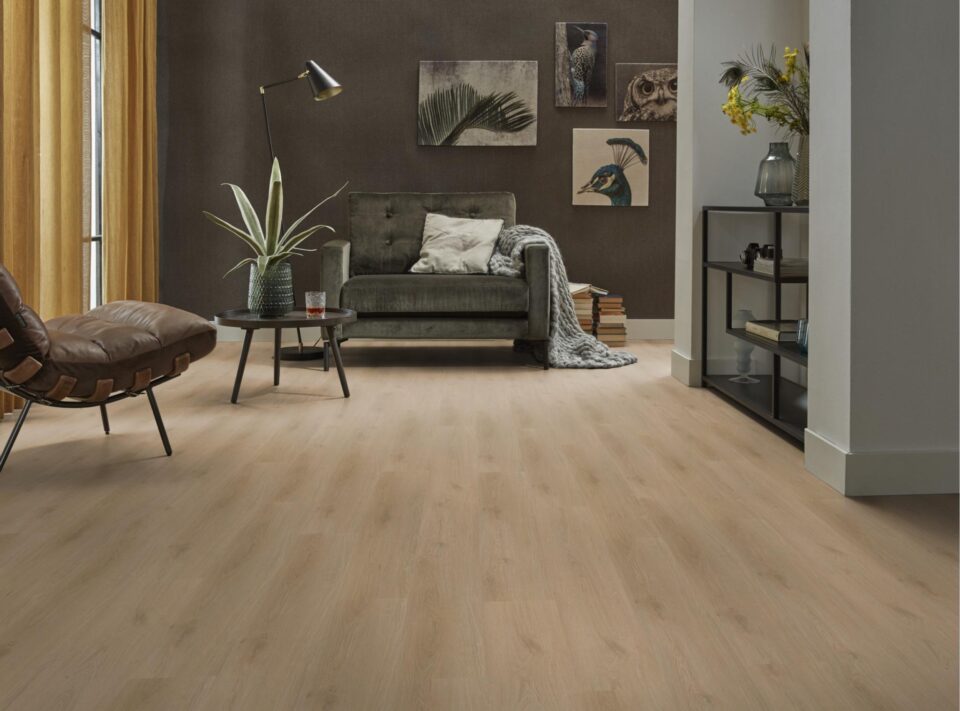 Floors & More