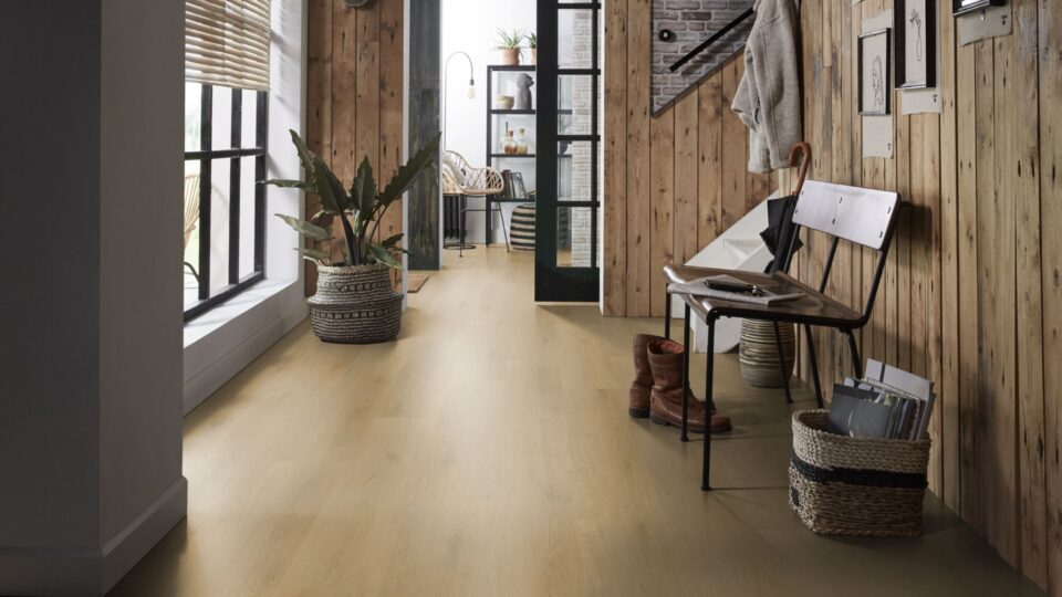Floors & More