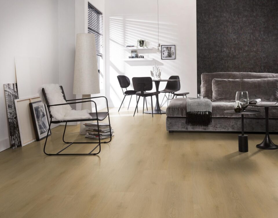 Floors & More