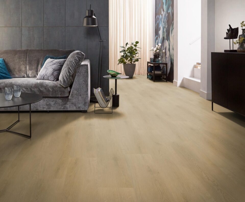 Floors & More