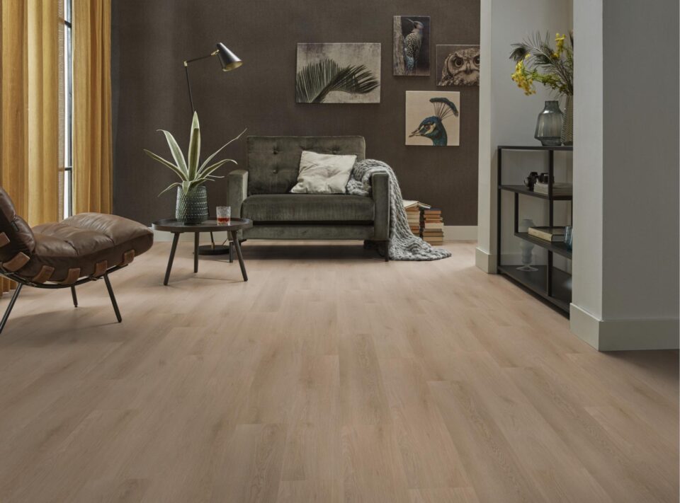 Floors & More