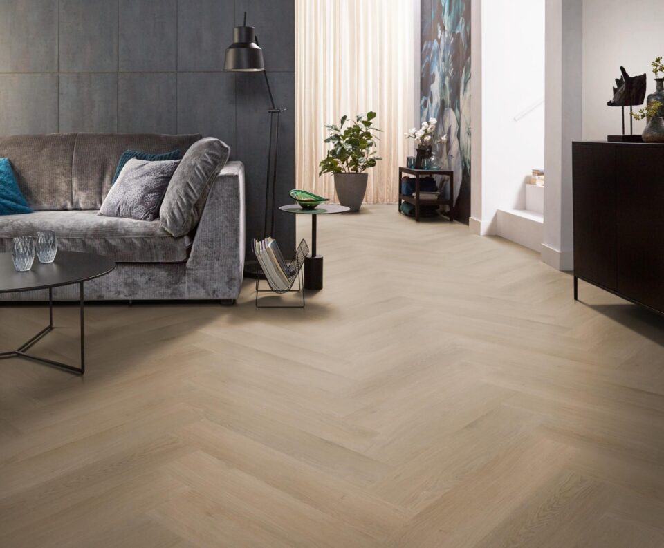 Floors & More