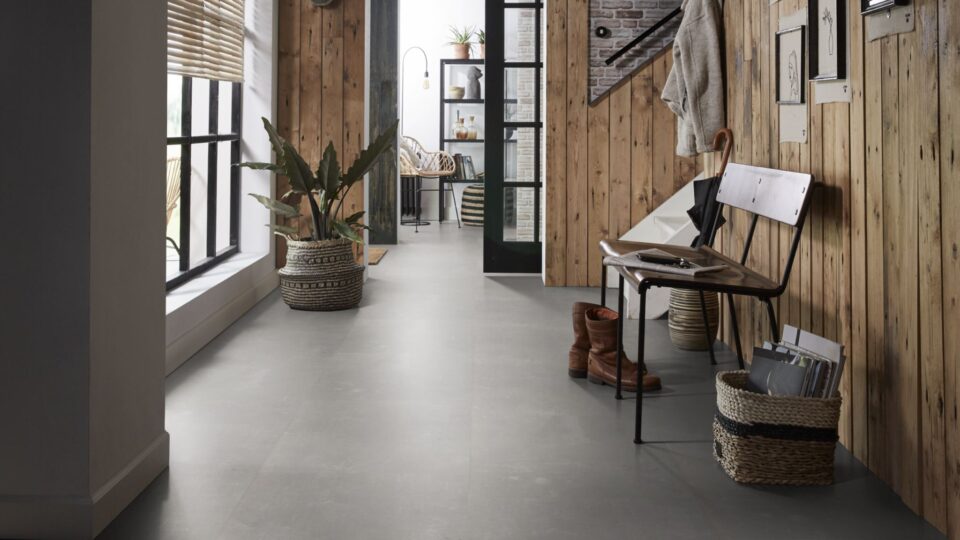 Floors & More