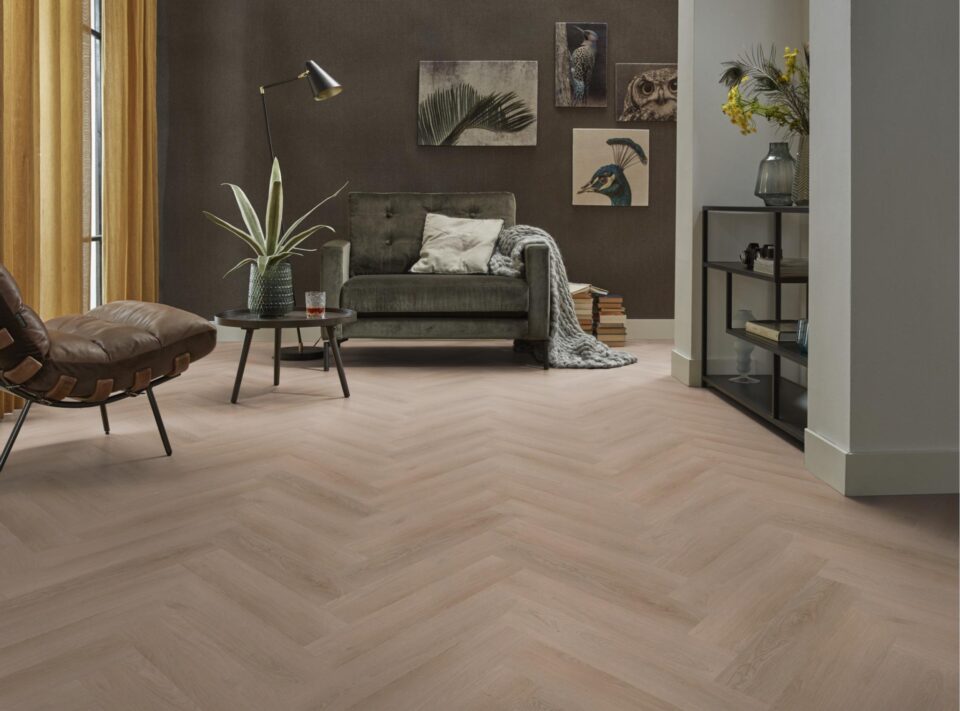 Floors & More