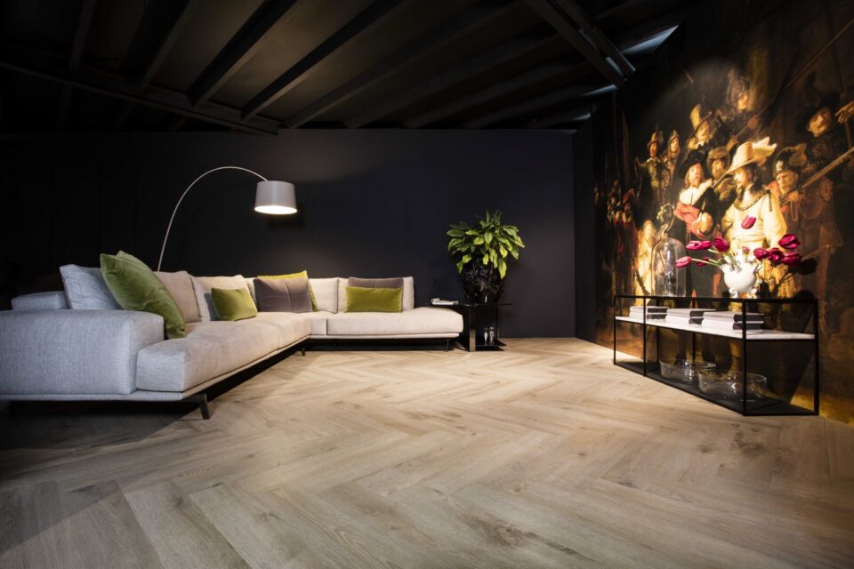 Floors & More