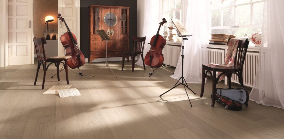 Floors & More
